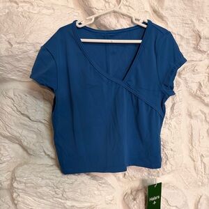 HALARA V-Neck Blue Crop Top Size Small